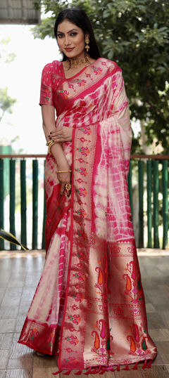 Pink and Majenta color Saree in Silk fabric with Printed, Tye n Dye work