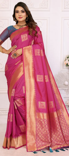 Pink and Majenta color Saree in Silk fabric with Weaving, Zari work