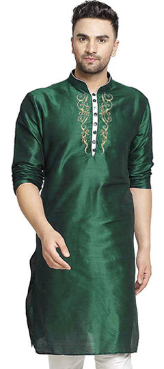Green color Kurta in Dupion Silk fabric with Embroidered, Thread work
