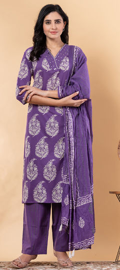 Purple and Violet color Salwar Kameez in Cotton fabric with Bugle Beads, Printed, Thread work