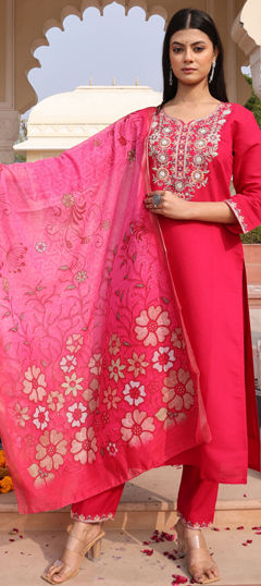Pink and Majenta color Salwar Kameez in Silk cotton fabric with Embroidered, Resham, Thread work