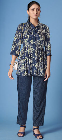 Multicolor color Co-ords Set in Crepe Silk fabric with Digital Print, Floral work