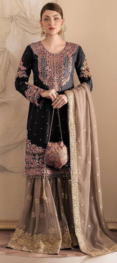 Black and Grey color Salwar Kameez in Faux Georgette fabric with Embroidered, Sequence, Thread, Zari work