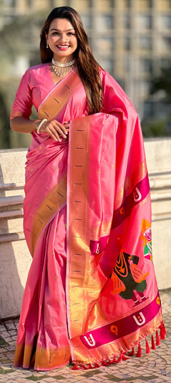 Pink and Majenta color Saree in Silk fabric with Weaving work