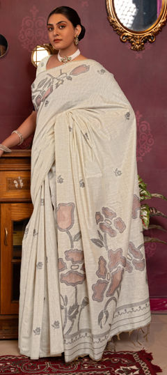 Pink and Majenta color Saree in Cotton fabric with Weaving work