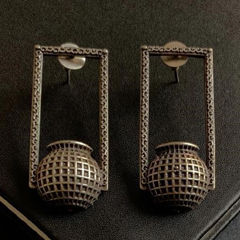 Gold Rodium Polish Gold color Earrings in Metal Alloy studded with Artificial