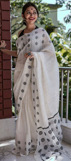 White and Off White color Saree in Linen fabric with Weaving work