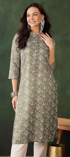 Multicolor color Kurti in Cotton fabric with Printed work