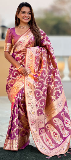 Pink and Majenta color Saree in Banarasi Silk fabric with Weaving, Zari work