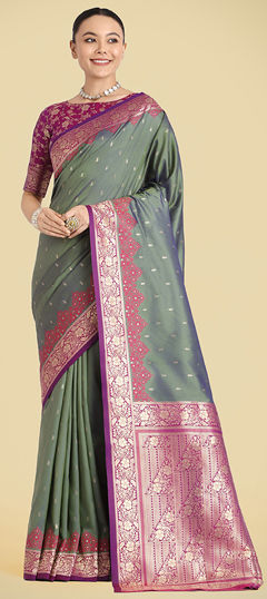 Green color Saree in Banarasi Silk fabric with Weaving, Zari work