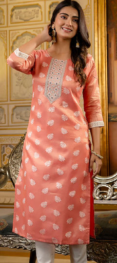 Pink and Majenta color Kurti in Blended fabric with Embroidered, Thread, Zari work