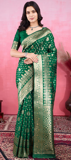 Green color Saree in Litchi Silk, Silk fabric with Weaving work