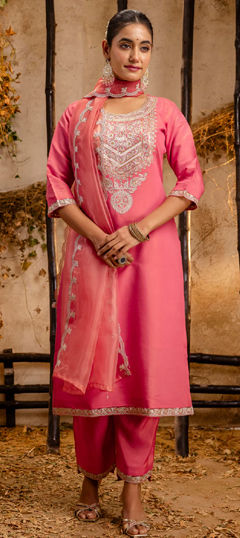 Pink and Majenta color Salwar Kameez in Blended fabric with Embroidered, Resham, Thread work