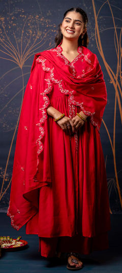 Pink and Majenta color Salwar Kameez in Blended fabric with Embroidered, Resham, Thread work