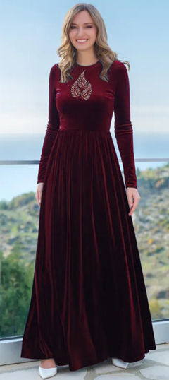 Red and Maroon color Salwar Kameez in Velvet fabric with Embroidered work