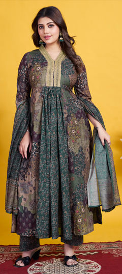 Multicolor color Salwar Kameez in Cotton fabric with Floral, Printed, Thread work