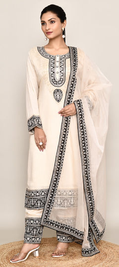Pink and Majenta color Gown in Organza Silk fabric with Embroidered, Printed work