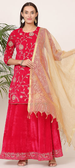 Pink and Majenta color Long Lehenga Choli in Velvet fabric with Embroidered, Thread work