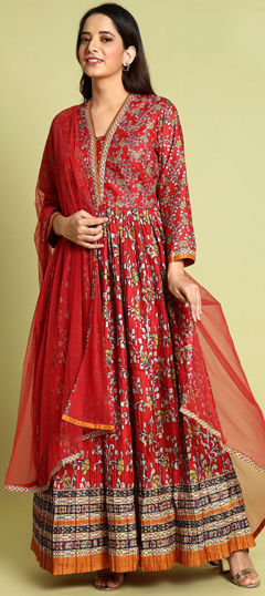 Red and Maroon color Salwar Kameez in Silk fabric with Printed work