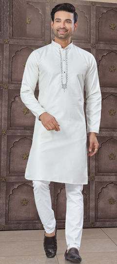 White and Off White color Kurta Pyjamas in Cotton fabric with Embroidered, Thread work