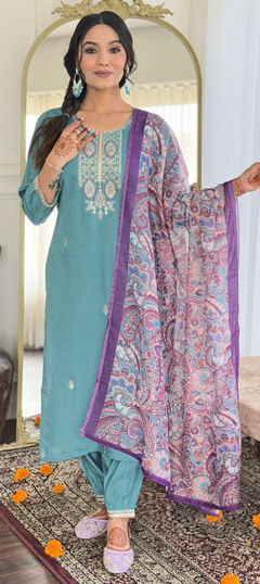Blue color Salwar Kameez in Viscose fabric with Embroidered, Thread work