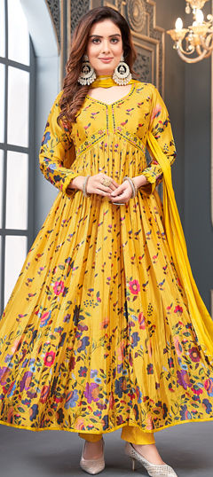 Yellow color Salwar Kameez in Silk fabric with Floral, Printed work