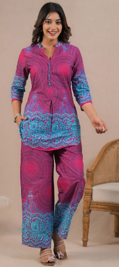 Blue, Pink and Majenta color Co-ords Set in Cotton fabric with Printed work