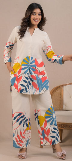White and Off White color Co-ords Set in Cotton Flex fabric with Printed work