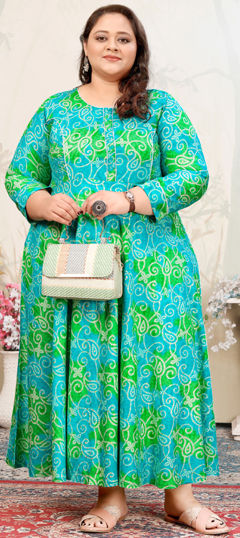 Green color Kurti in Rayon fabric with Bandhej, Printed work