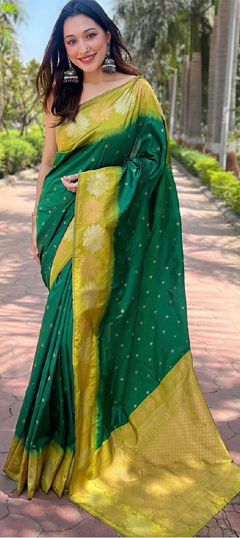 Green color Saree in Art Silk fabric with Weaving work