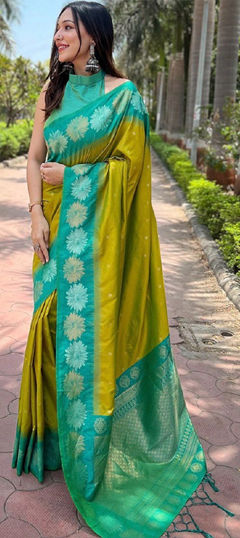 Green color Saree in Art Silk fabric with Weaving work