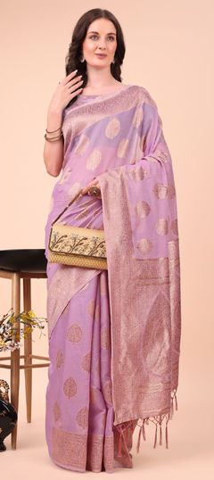 Pink and Majenta color Saree in Cotton fabric with Weaving work