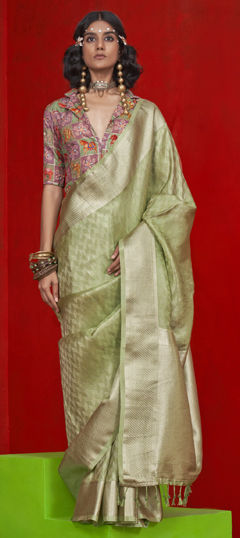Green color Saree in Viscose fabric with Weaving work