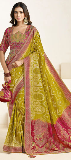 Green color Saree in Silk fabric with Lace, Weaving, Zari work
