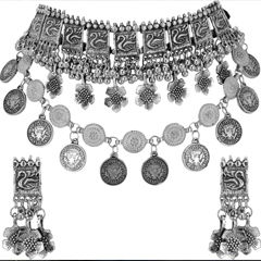 Silver Rodium Polish Silver color Necklace in Metal Alloy studded with Beads