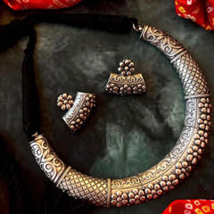 Silver Rodium Polish Silver color Necklace in Brass studded with Artificial