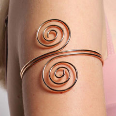Gold Rodium Polish Gold color Armlet in Brass studded with Artificial