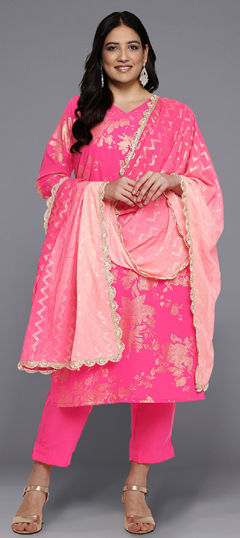 Pink and Majenta color Salwar Kameez in Crepe Silk fabric with Printed work