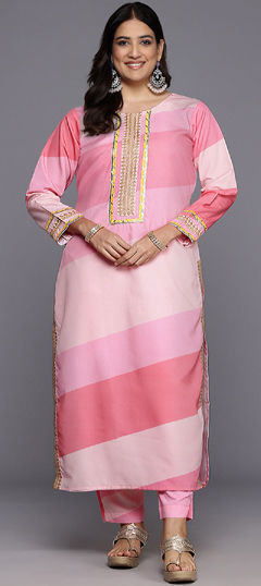 Pink and Majenta color Salwar Kameez in Crepe Silk fabric with Printed work