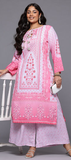 Pink and Majenta color Salwar Kameez in Crepe Silk fabric with Printed work