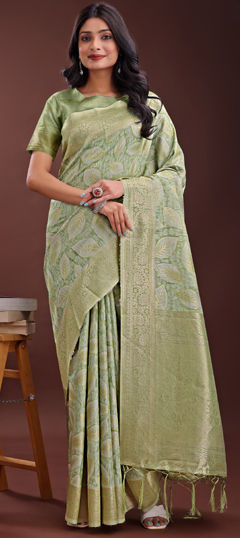 Green color Saree in Cotton fabric with Weaving work