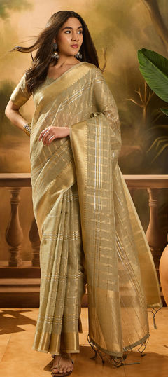 Green color Saree in Organza Silk fabric with Weaving, Zari work