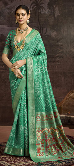 Green color Saree in Silk fabric with Weaving work