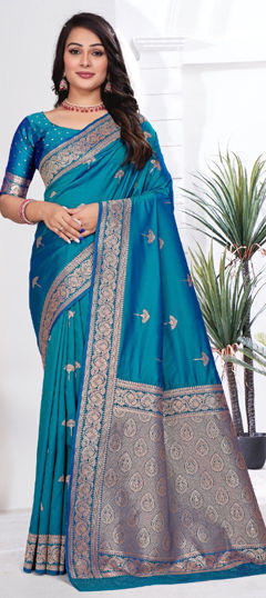 Green color Saree in Silk fabric with Weaving work