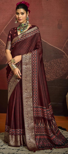 Green color Saree in Silk fabric with Printed, Weaving work