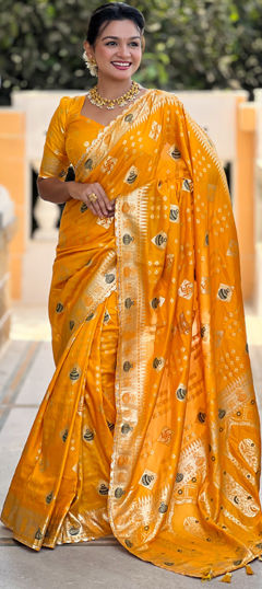 Yellow color Saree in Silk fabric with Weaving work