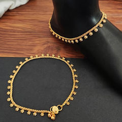 Gold Rodium Polish Gold color Anklet in Metal Alloy studded with CZ Diamond, Pearl