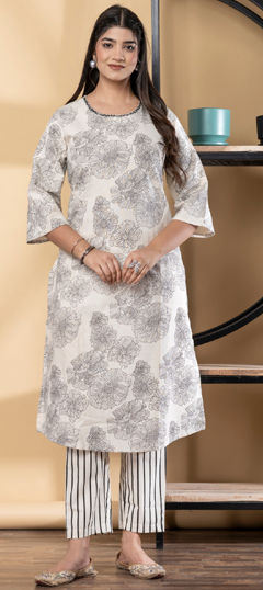 Black and Grey, White and Off White color Salwar Kameez in Cotton Flex fabric with Printed, Thread work