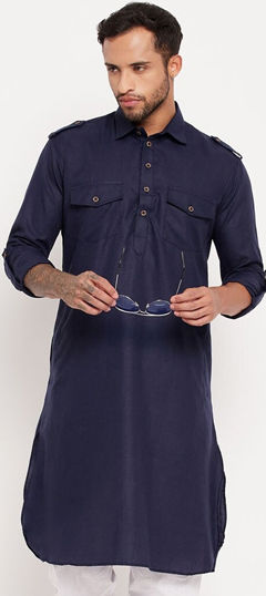 Blue color Kurta in Blended Cotton fabric with Thread work