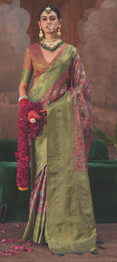 Pink and Majenta color Saree in Silk fabric with Weaving work